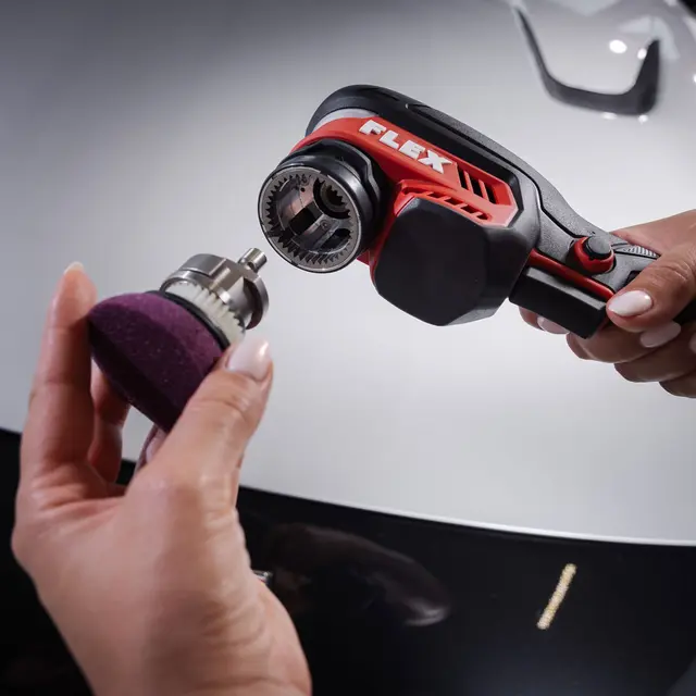 Flex PXCE 18-EC: roterend en excentrisch in een machine